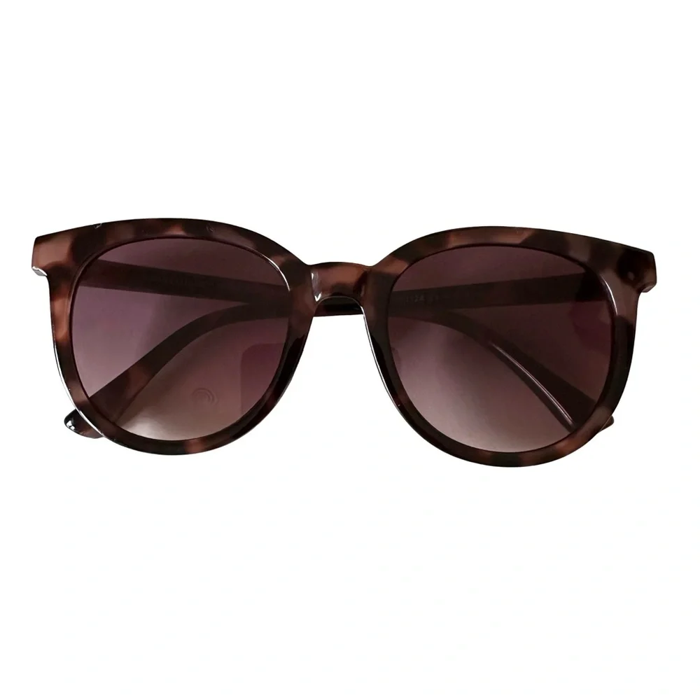 SUNSENTIALS Stylish Brown Tortoise Women’s Sunglasses - Picture 2 of 9